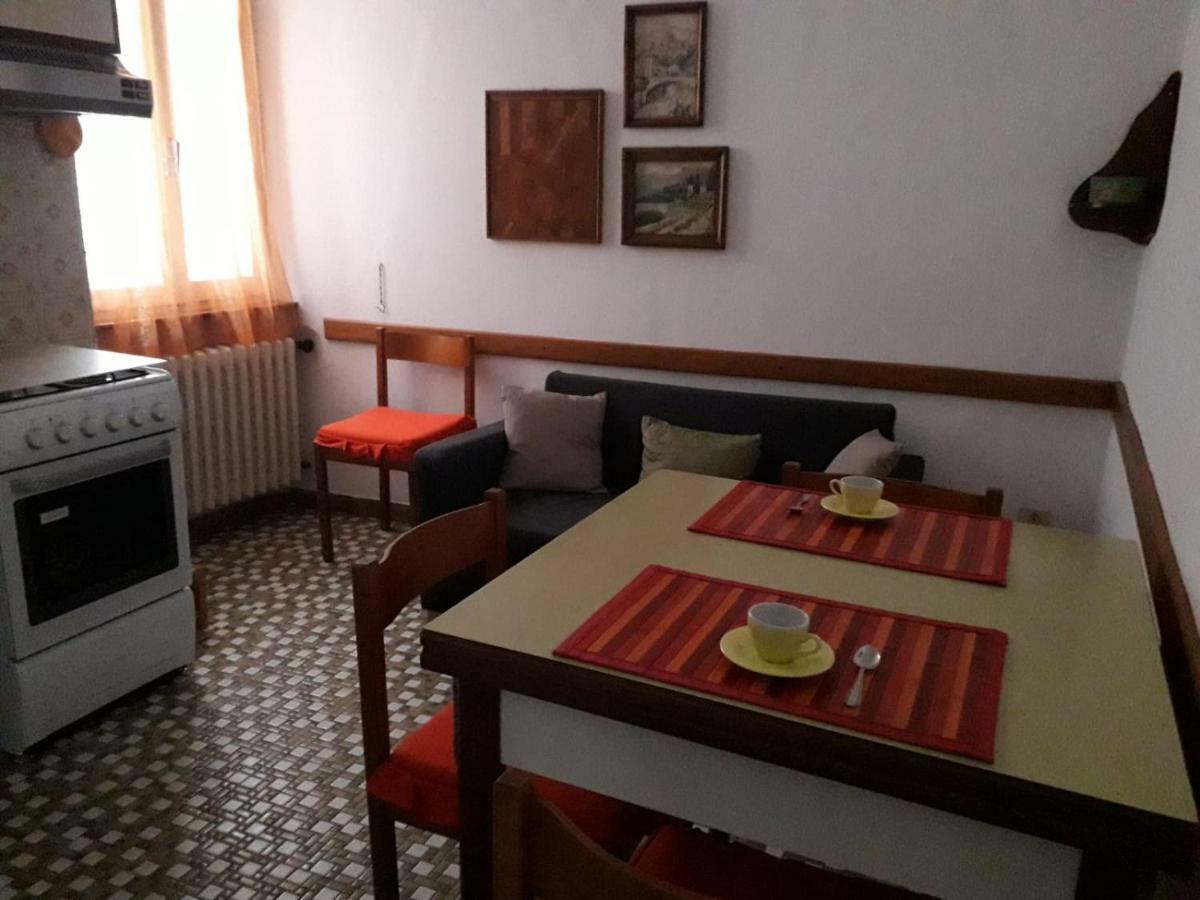 デルヴィオCasa Teresina - Corenno Plinio Lago Di Comoアパートメント エクステリア 写真
