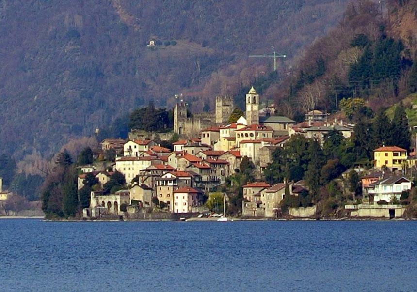 デルヴィオCasa Teresina - Corenno Plinio Lago Di Comoアパートメント エクステリア 写真
